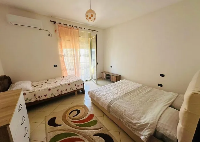 Second Lungomare Apartament